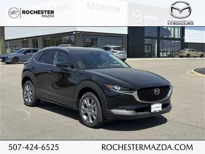 2025 Mazda CX-30, $33560. Photo 1