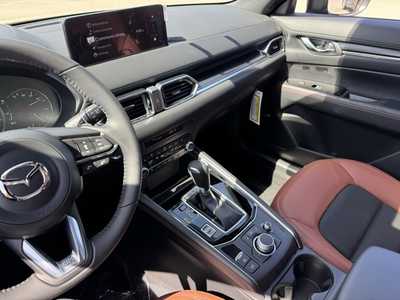 2025 Mazda CX-5, $38870. Photo 8