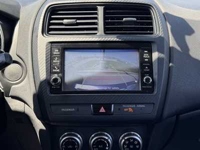 2020 Mitsubishi Outlander, $18000. Photo 4