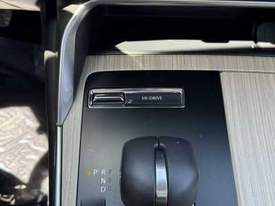 2024 Mazda CX-90, $38599. Photo 10