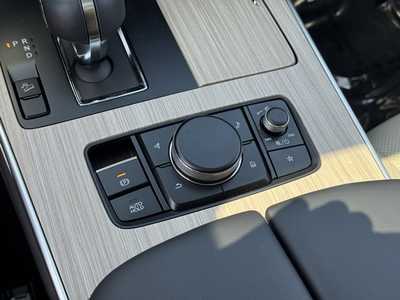 2024 Mazda CX-90, $38599. Photo 12