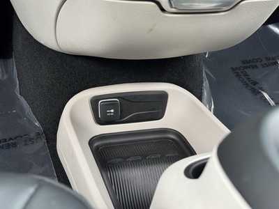 2024 Chrysler Pacifica, $30000. Photo 10
