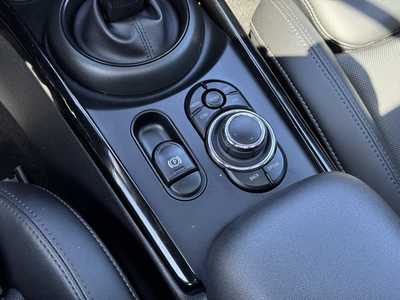 2022 MINI Cooper, $25999. Photo 9