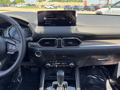 2025 Mazda CX-5, $42465. Photo 2
