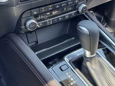 2025 Mazda CX-5, $42465. Photo 7