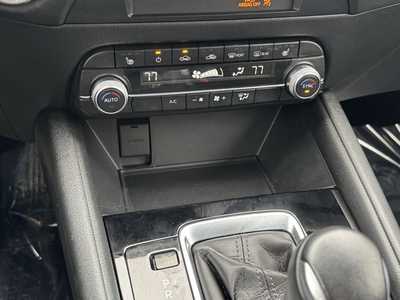 2020 Mazda CX-5, $21000. Photo 6