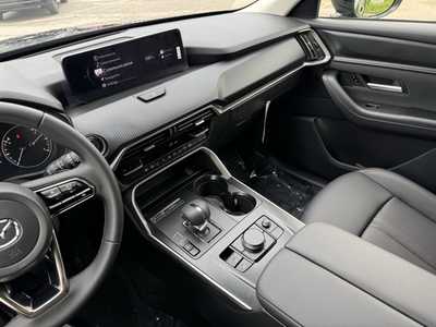 2025 Mazda CX-90, $39725. Photo 7