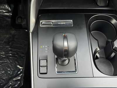2024 Mazda CX-90, $35000. Photo 9