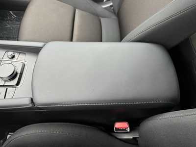 2025 Mazda Mazda3, $24349. Photo 11