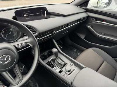 2025 Mazda Mazda3, $24349. Photo 7