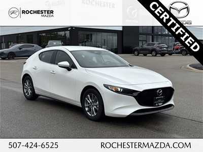 2025 Mazda Mazda3, $24349. Photo 1
