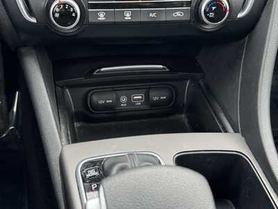 2019 Kia Optima, $13000. Photo 6