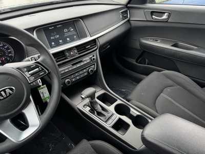 2019 Kia Optima, $13000. Photo 8