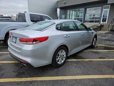 2018 Kia Optima, $8899. Photo 3