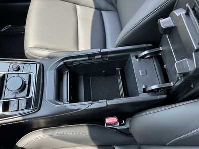 2025 Mazda CX-30, $28685. Photo 12