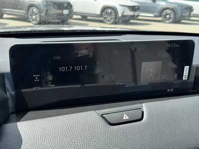 2025 Mazda CX-90, $51625. Photo 3