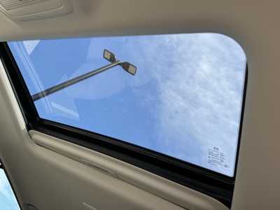 2025 Mazda CX-90, $51625. Photo 6