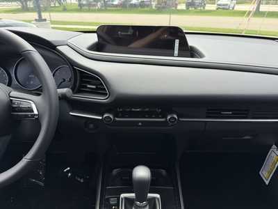 2025 Mazda CX-30, $28945. Photo 2