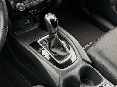 2019 Nissan Rogue, $16999. Photo 8