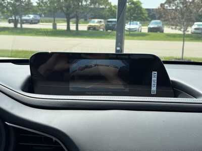 2025 Mazda CX-30, $31085. Photo 4
