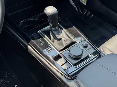 2025 Mazda CX-30, $31085. Photo 7