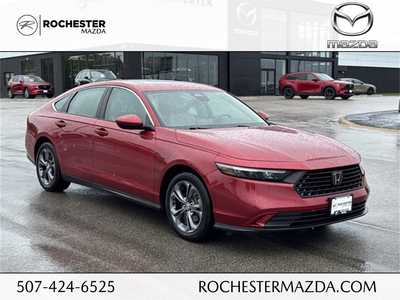 2023 Honda Accord, $26000. Photo 1