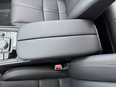 2025 Mazda CX-50, $39045. Photo 10