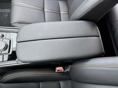 2025 Mazda CX-50, $39045. Photo 11