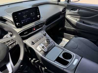 2022 Hyundai Santa Fe, $25000. Photo 5
