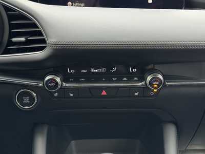 2025 Mazda Mazda3, $34000. Photo 5