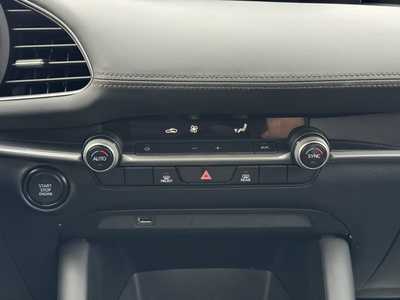 2021 Mazda Mazda3, $20599. Photo 5