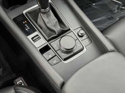 2021 Mazda Mazda3, $20000. Photo 9