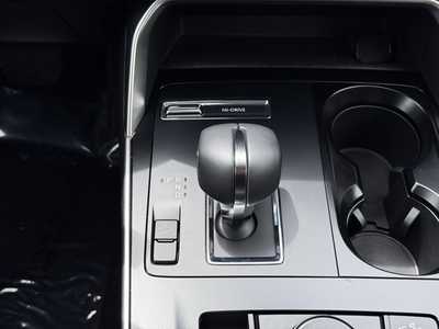 2024 Mazda CX-90, $34000. Photo 8