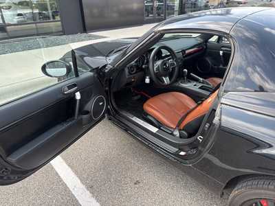 2008 Mazda Miata, $14000. Photo 5