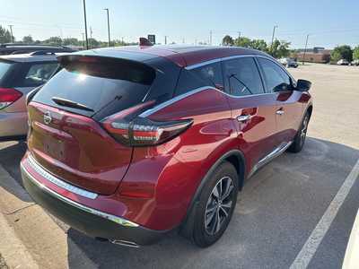 2019 Nissan Murano, $13999. Photo 2
