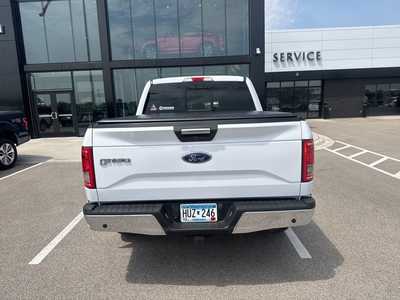 2015 Ford F150 Crew Cab, $17000. Photo 3