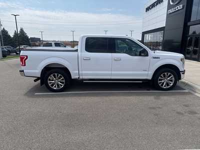 2015 Ford F150 Crew Cab, $17000. Photo 4