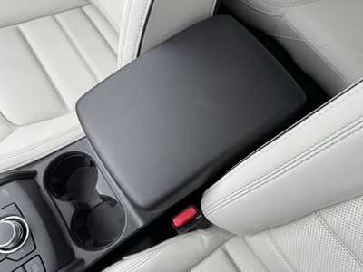 2025 Mazda CX-5, $32870. Photo 11