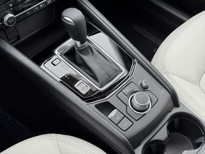 2025 Mazda CX-5, $32870. Photo 8