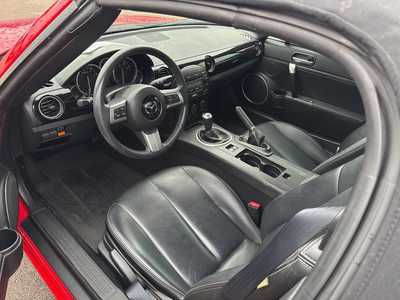 2008 Mazda Miata, $16000. Photo 5