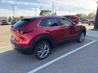 2022 Mazda CX-30, $23000. Photo 3