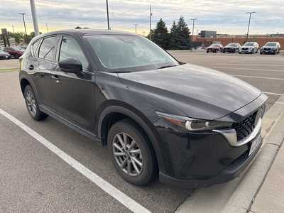2022 Mazda CX-5, $25699. Photo 2