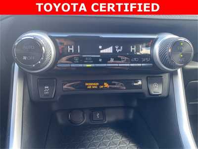 2022 Toyota RAV4, $28999. Photo 10