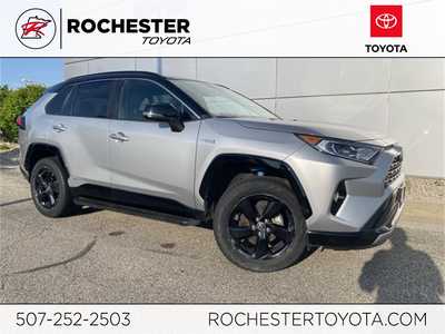 2021 Toyota RAV4, $30998. Photo 1