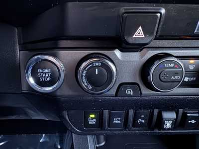 2022 Toyota Tacoma, $33999. Photo 9