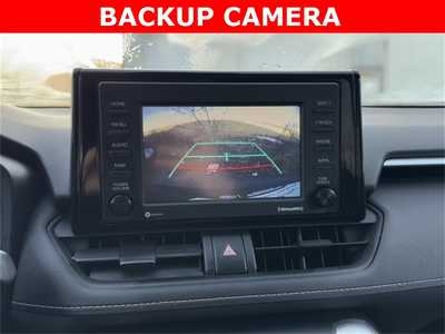 2021 Toyota RAV4, $23999. Photo 4