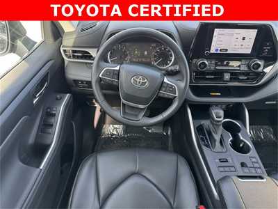2024 Toyota Highlander, $40599. Photo 9