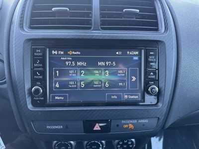 2020 Mitsubishi Outlander, $16599. Photo 2