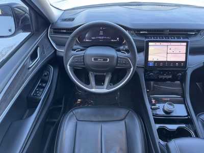 2023 Jeep Grand Cherokee L, $31599. Photo 9