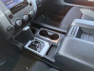 2021 Toyota Tundra Crew Cab, $42998. Photo 11